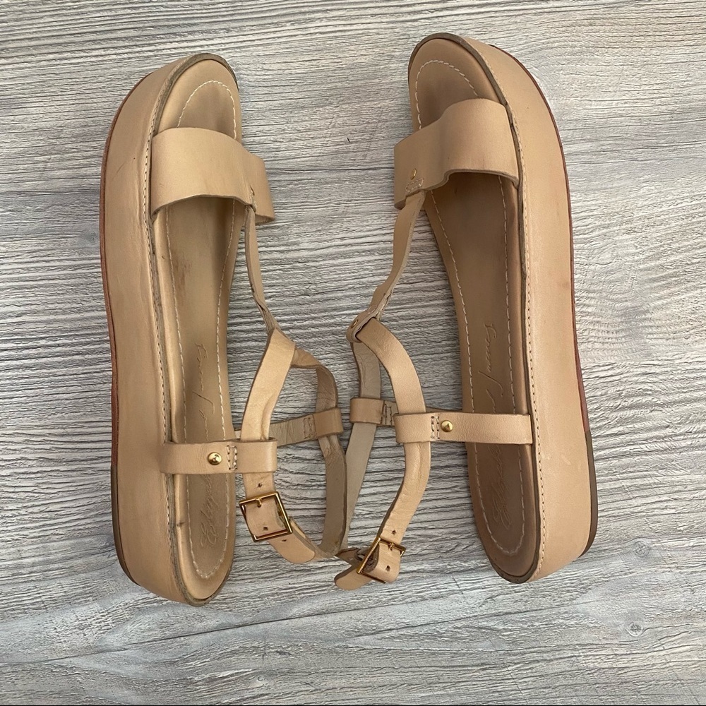Elizabeth and James Cree leather blush taupe sandals size 8 t strap - Picture 7 of 11